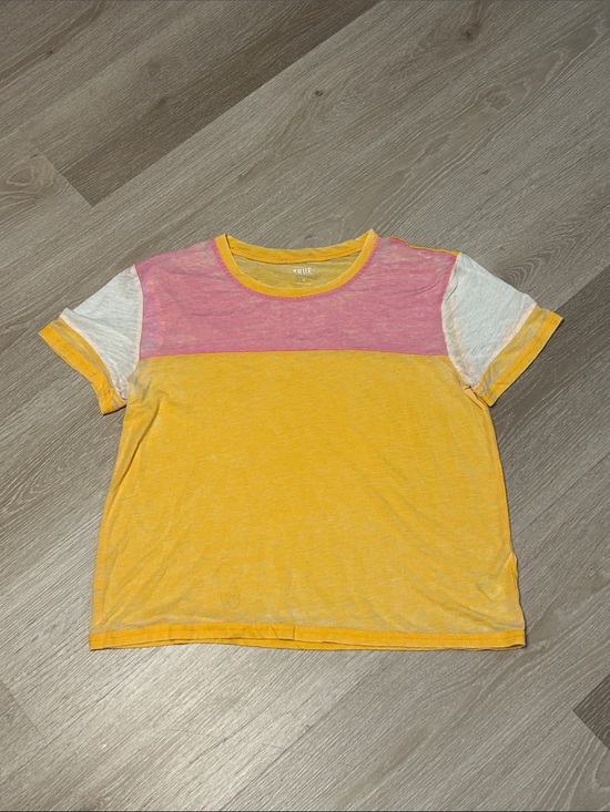 True Craft Tops - True Craft Vintage Inspired Short Sleeve Colorblock Short Sleeve Tee Sz Medium